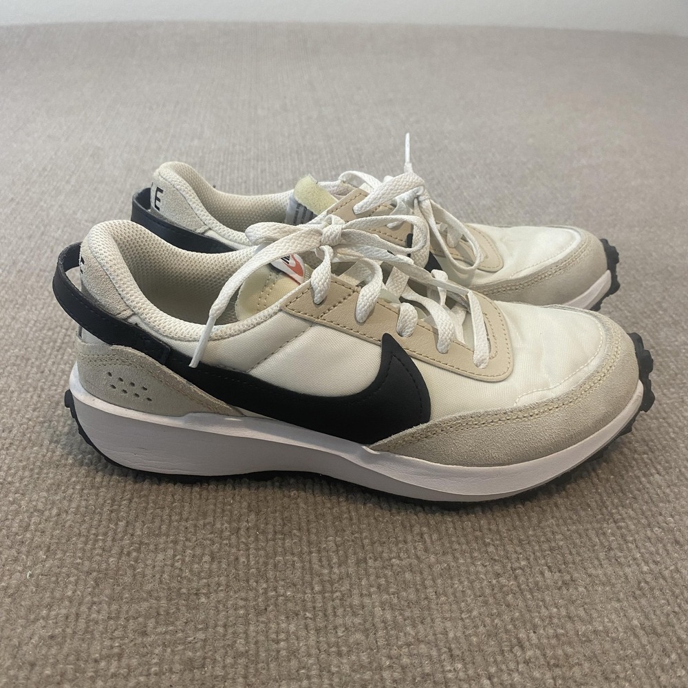 Nike Waffle Debut Shoes Womens Size 6 White Beige Cushioned DH9533-102 Sneakers